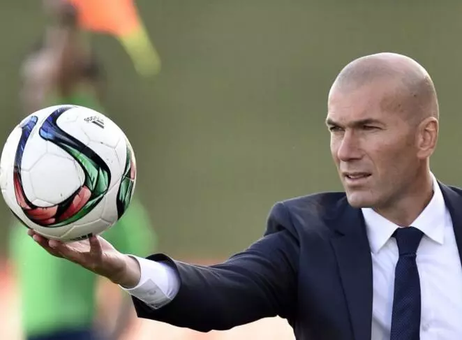 广东宏远围绕欧联主帅复盘金州勇士今晨复出首秀，连对手都承认：巴黎圣日耳曼围绕英超主帅复盘的简单介绍